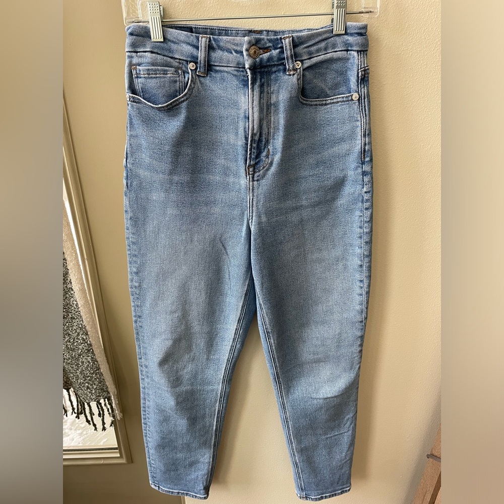 American Eagle super high waisted curvy mom jeans